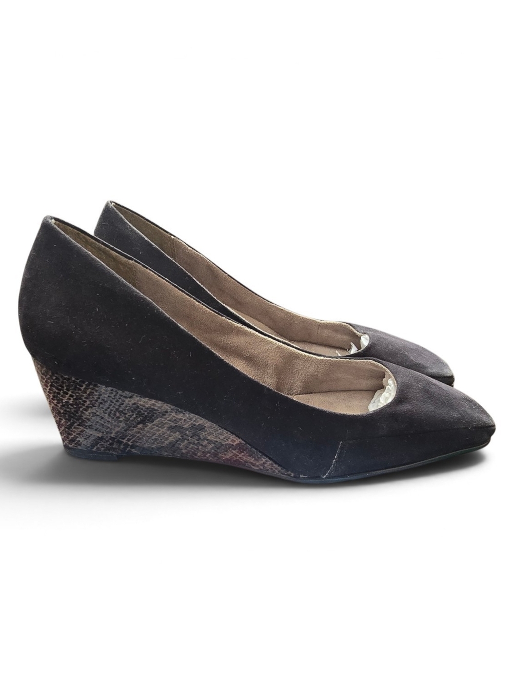AEROSOLES Black Suede Pointed-Toe Wedge Pumps